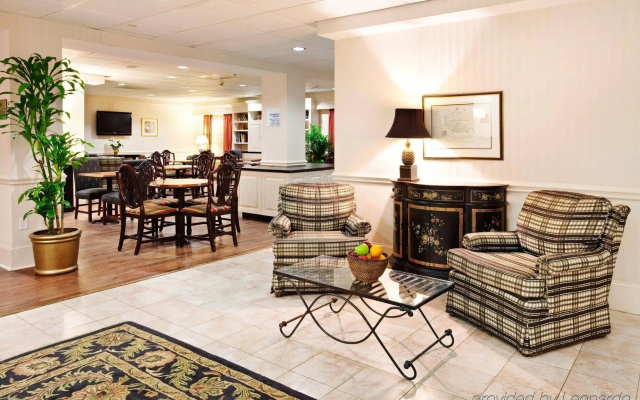photo 2 of Holiday Inn Express Charleston by IHG