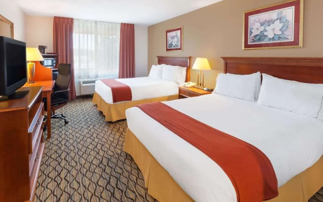 photo 4 of Holiday Inn Express Chelsea