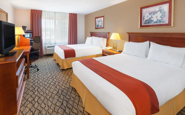 photo 5 of Baymont by Wyndham Chelsea