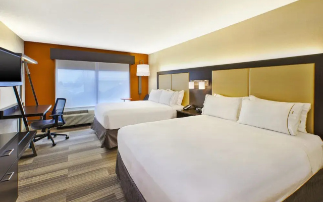photo 5 of Holiday Inn Express Chicago Midway Airport