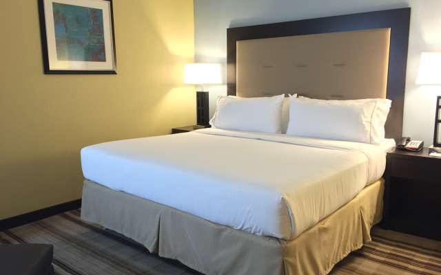photo 5 of Holiday Inn Express Chicago NW - Arlington Heights by IHG