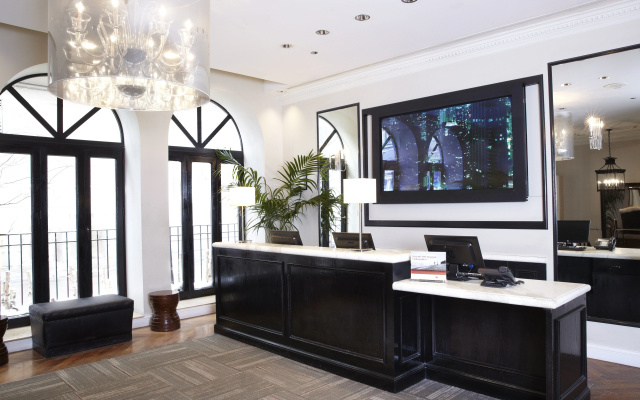 photo 2 of Holiday Inn Express Chicago - Magnificent Mile by IHG