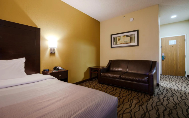 photo 3 of Quality Inn I-75 West Chester-North Cincinnati