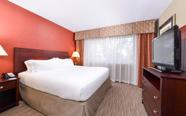 photo 4 of Holiday Inn Express Clearwater East - Icot Center by IHG