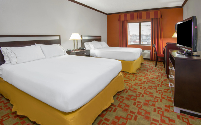 photo 4 of Holiday Inn Express Cleveland Airport - Brookpark by IHG