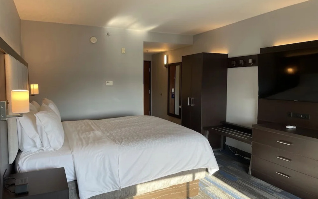 photo 3 of Holiday Inn Express Columbia East - Elkridge