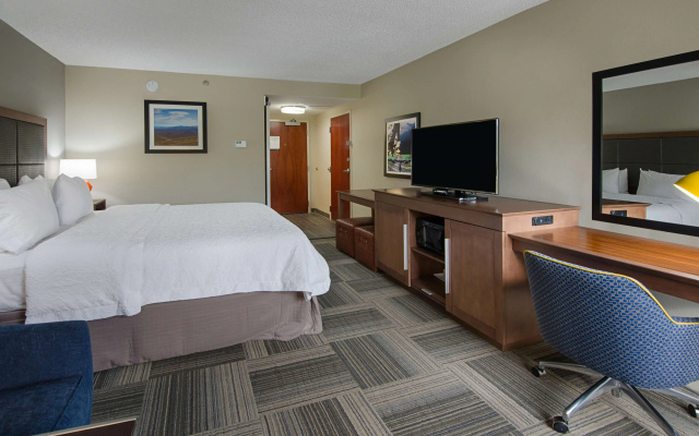 photo 4 of Hampton Inn Covington
