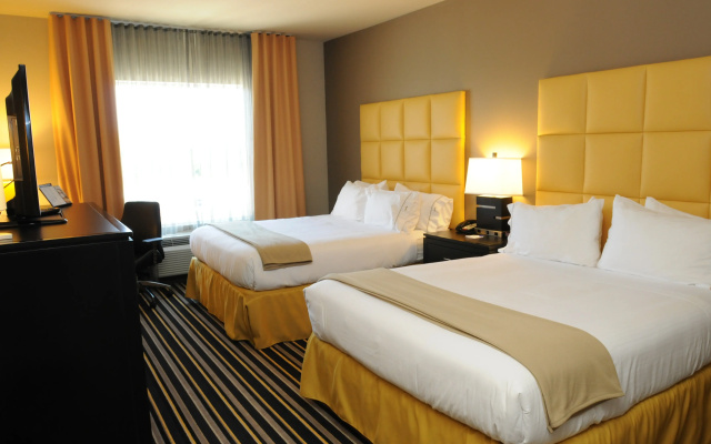 photo 3 of Holiday Inn Express Covington-Madisonville by IHG