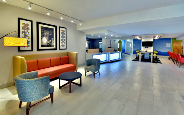 photo 2 of Holiday Inn Express Danville by IHG