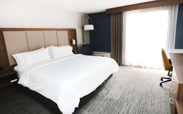 photo 3 of Holiday Inn Express Detroit-Birmingham by IHG