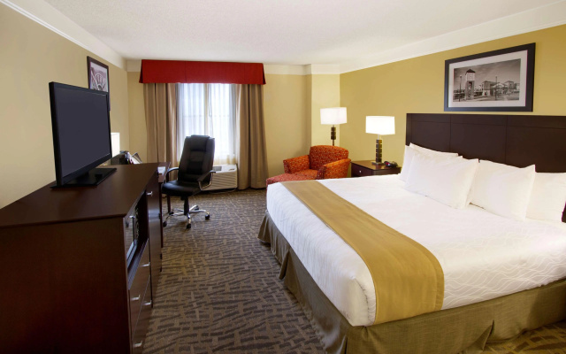 photo 3 of Best Western Plus Peoria