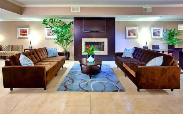 photo 2 of Hampton Inn Cardiff Beach Encinitas, CA Near Del Mar