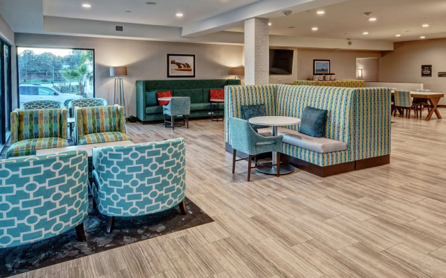 photo 2 of Hampton Inn Cardiff Beach Encinitas, CA Near Del Mar