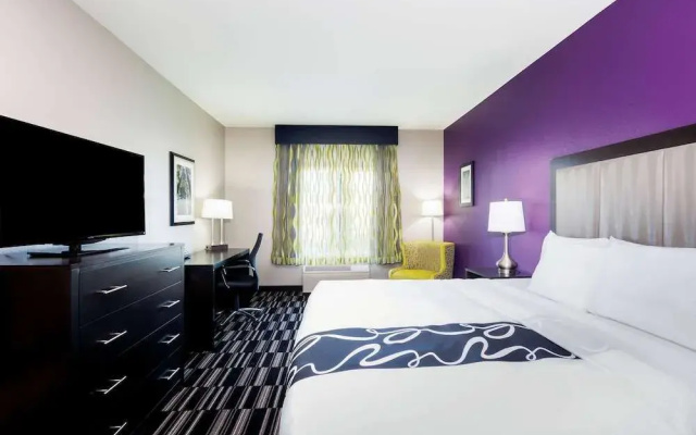 photo 5 of Holiday Inn Express Fairfield - Napa Valley