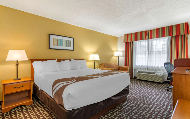 photo 3 of Quality Inn Fayetteville near Historic Downtown Square