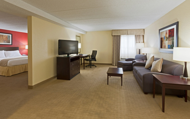 photo 3 of Holiday Inn Express & Suites Ft. Lauderdale N - Exec Airport by IHG