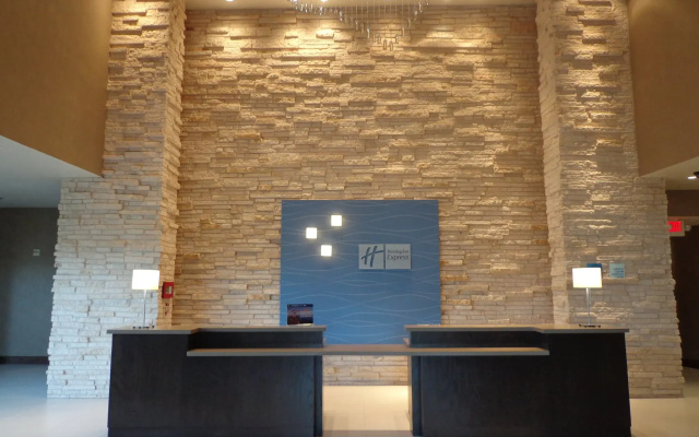 photo 2 of Holiday Inn Express Frisco Legacy Park Area by IHG