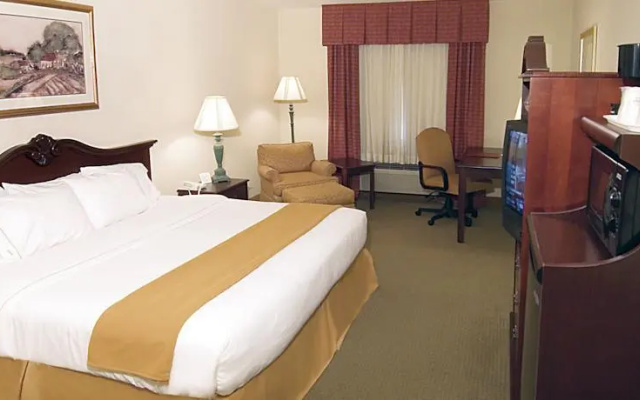 photo 5 of Holiday Inn Express Fulton