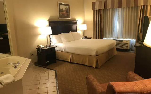 photo 3 of Holiday Inn Express Hendersonville-Flat Rock