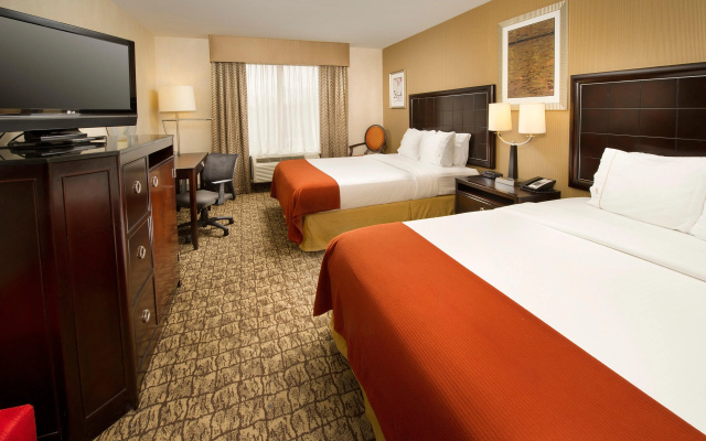 photo 4 of Holiday Inn Express Hotel & Suites Columbia East - Elkridge by IHG