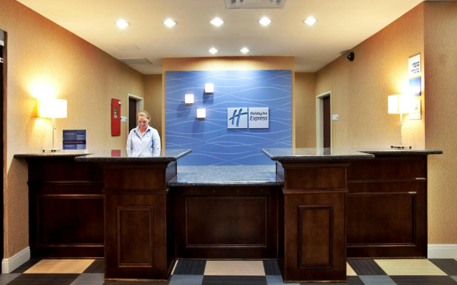 photo 2 of Holiday Inn Express Hotel & Suites, a Baton Rouge-Port Allen by IHG