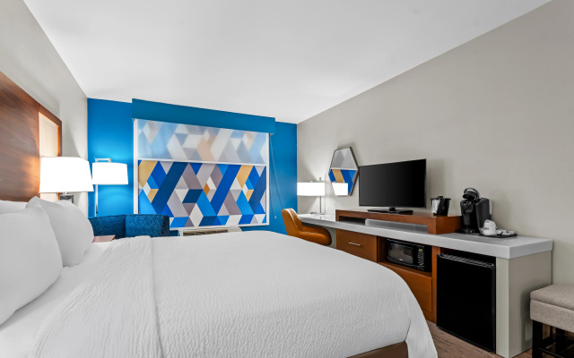 photo 3 of Holiday Inn Express Hotel & Suites Albany by IHG