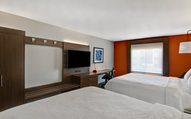 photo 4 of Holiday Inn Express Hotel & Suites Anderson-I-85 by IHG