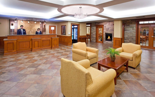 photo 2 of Holiday Inn Express Hotel & Suites Auburn Hills by IHG