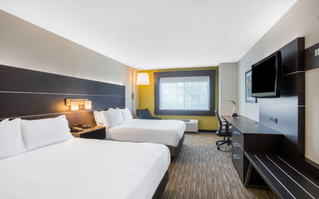 photo 5 of Holiday Inn Express Hotel & Suites Boston-Marlboro by IHG