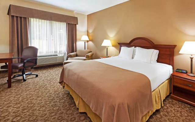 photo 2 of Comfort Inn & Suites Brevard