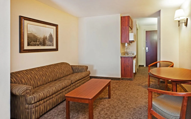photo 4 of Comfort Inn & Suites Brevard