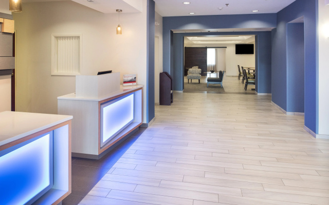 photo 4 of Holiday Inn Express Hotel & Suites Burlington by IHG