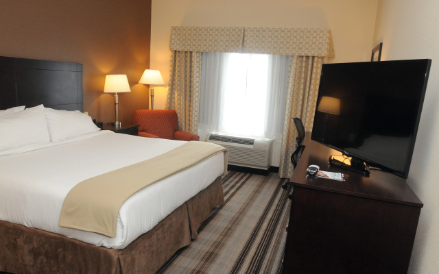 photo 3 of Holiday Inn Express & Suites Cambridge by IHG