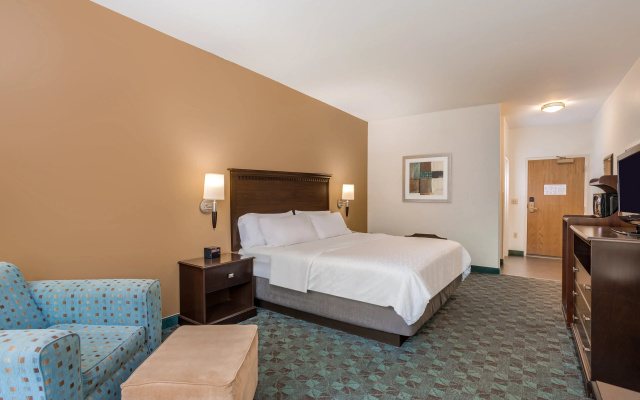 photo 5 of Holiday Inn Express Hotel & Suites Canton by IHG