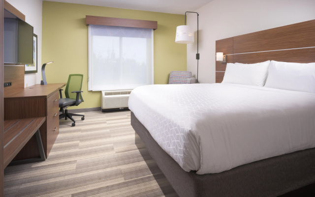 photo 5 of Holiday Inn Express Hotel & Suites Chattanooga Downtown by IHG