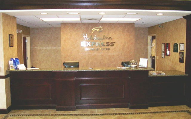 photo 2 of Holiday Inn Express Hotel & Suites Concord by IHG