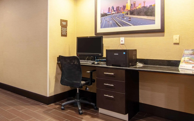 photo 5 of Comfort Suites NW Dallas Near Love Field