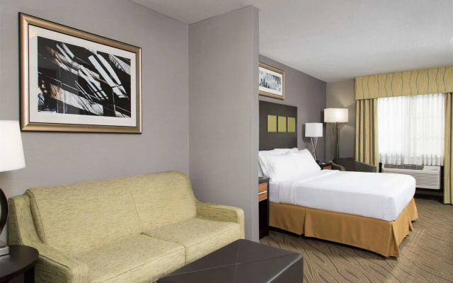 photo 5 of Holiday Inn Express Hotel & Suites Danville by IHG