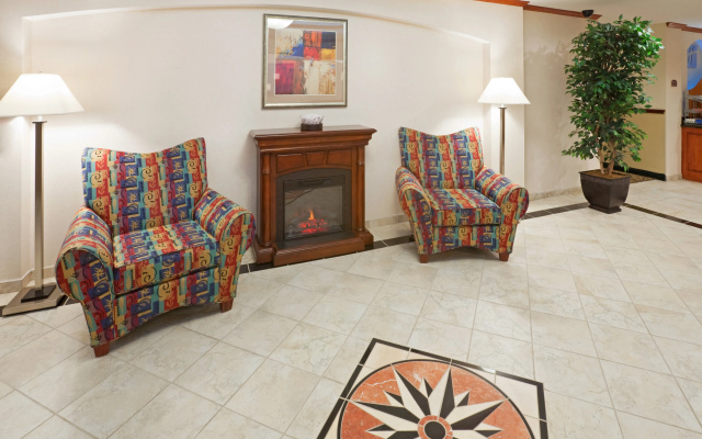 photo 4 of Holiday Inn Express Hotel & Suites Decatur by IHG