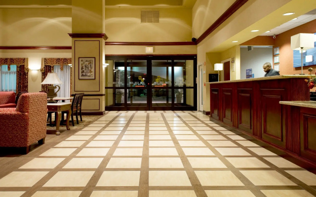 photo 2 of Holiday Inn Express Hotel & Suites DFW Airport South by IHG