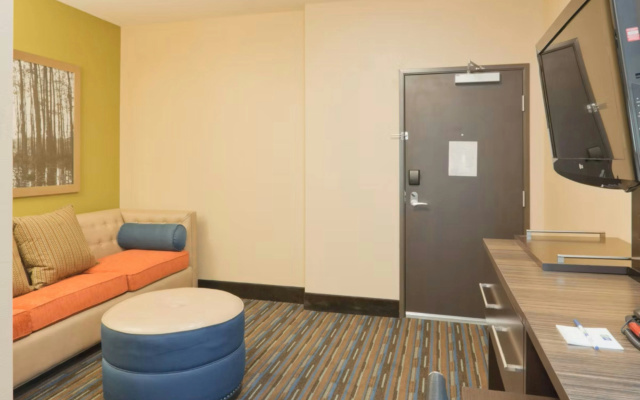 photo 4 of Holiday Inn Express Hotel & Suites Fulton by IHG