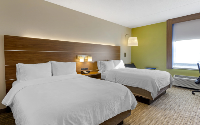 photo 5 of Holiday Inn Express Hotel & Suites Harrison by IHG