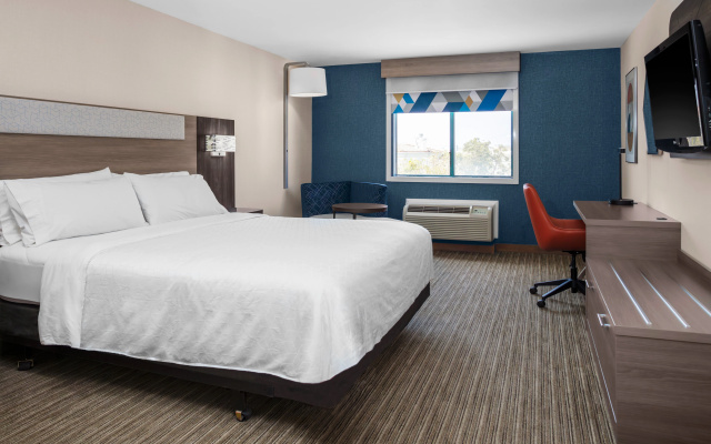 photo 4 of Holiday Inn Express Hotel & Suites Hermosa Beach by IHG