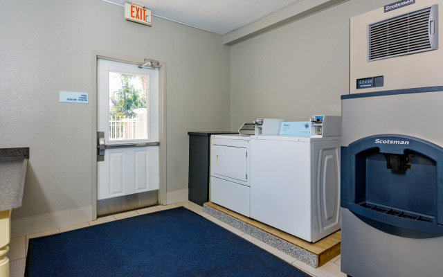 photo 5 of Holiday Inn Express Hotel & Suites Jacksonville South I-295 by IHG