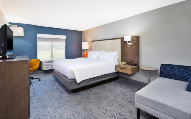 photo 3 of Holiday Inn Express & Suites Kent - University Area by IHG