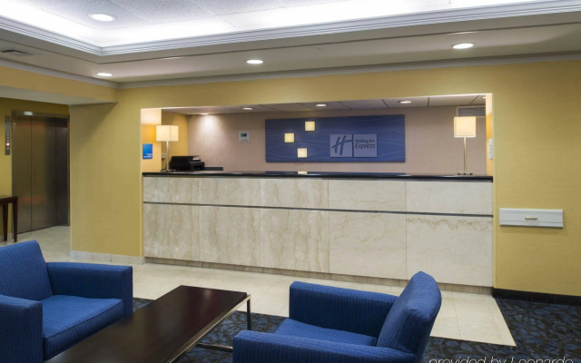 photo 2 of Holiday Inn Express Hotel & Suites Philadelphia – King of Prussia by IHG