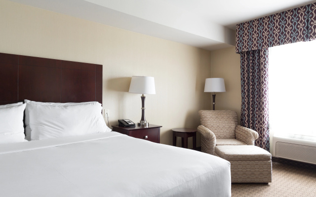 photo 3 of Holiday Inn Express & Suites Seattle North - Lynnwood by IHG
