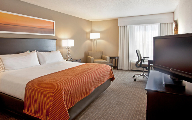 photo 5 of  Holiday Inn Express & Suites Eden Prairie - Minnetonka by IHG