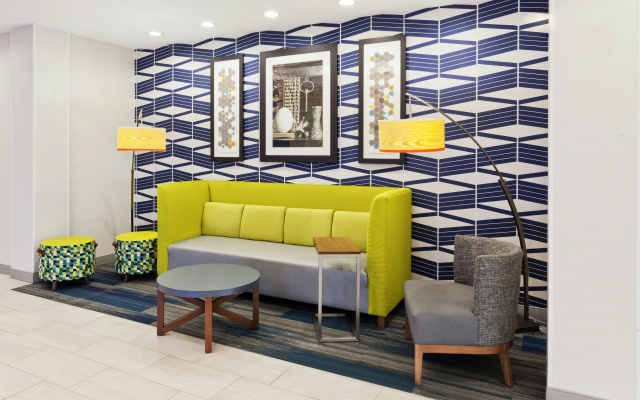 photo 2 of Holiday Inn Express Hotel & Suites Montgomery E - Eastchase by IHG