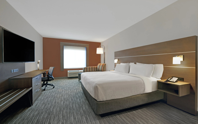photo 4 of Holiday Inn Express Hotel & Suites NEWPORT by IHG